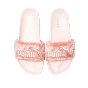 Puma x Fenty by Rihanna fur slides
